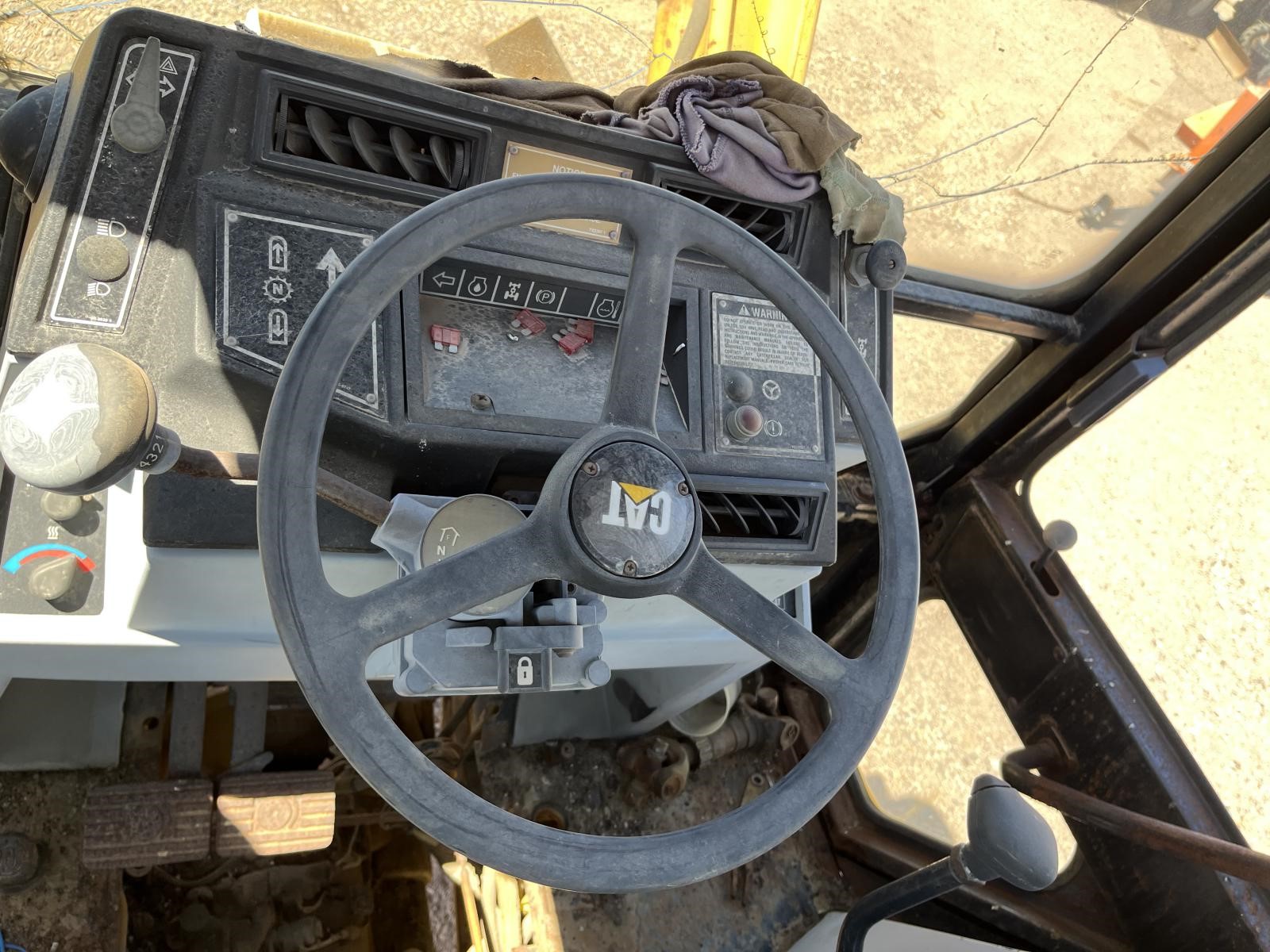 ./imagenes/INVOICE/2019/16531/RETROEXCAVADORA CATERPILLAR 446B (19).JPG